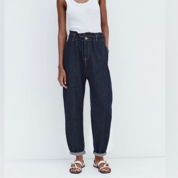 Zara High Waisted Baggy Fit Paper Bag Carrot Leg‎ Ankle Jeans Dark Wash Sz 2 NEW - Picture 1 of 9